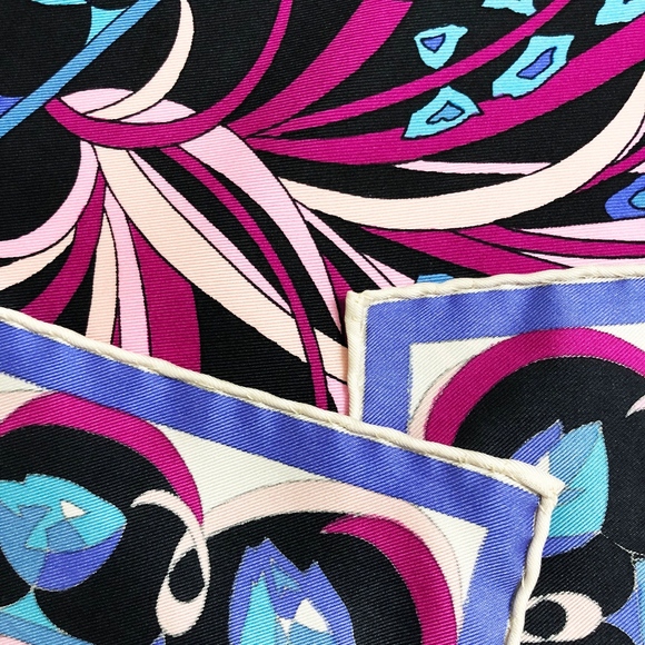 Vintage Emilio Pucci Silk Scarf Shawl Abstract Florals Italy 34in Rare Print - Picture 7 of 7